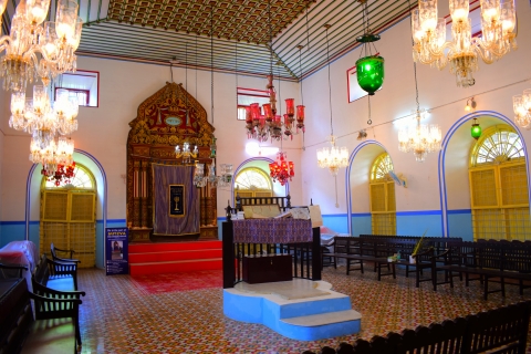 Cochin Jewish Street and Paradesi Synagogue | Cab In Kerala